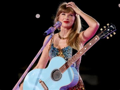 Here, Taylor Swift performing at the Reputation Stadium Tour in Japan. A Twitter thread offering tips and advice to first-time Swift concert-goers has gone viral.